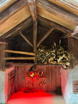 Krippe "grosses Wohnstallhaus"